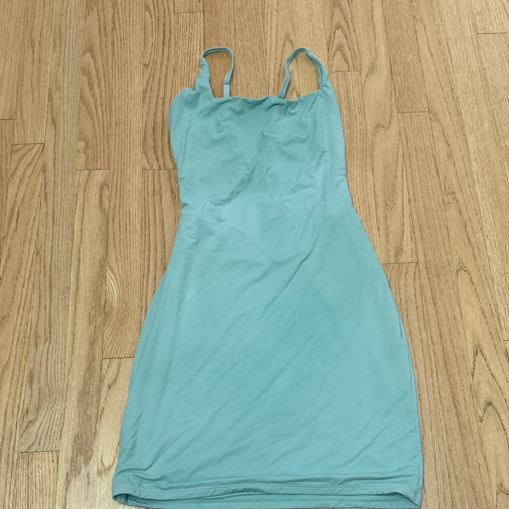 Active Dress with Open Back